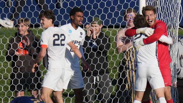 NCAA men's soocer tournament } Akron vs. Duke live updates, highlights