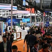 Battered US businesses eye improved China trade at Shanghai expo