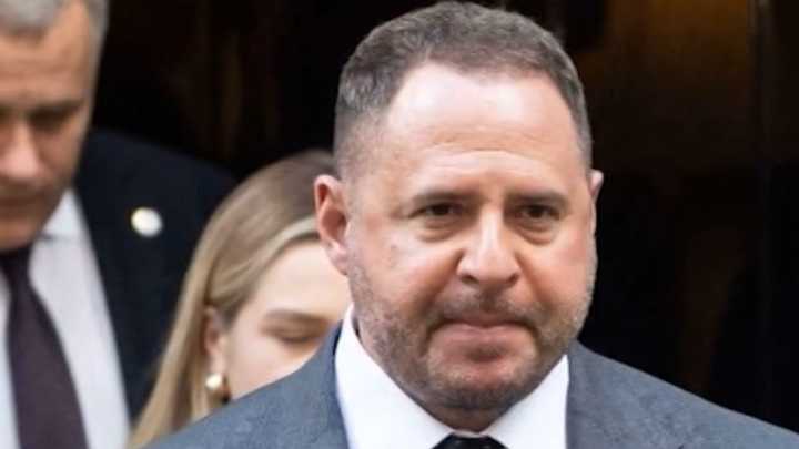 Top Zelensky adviser resigns after anti