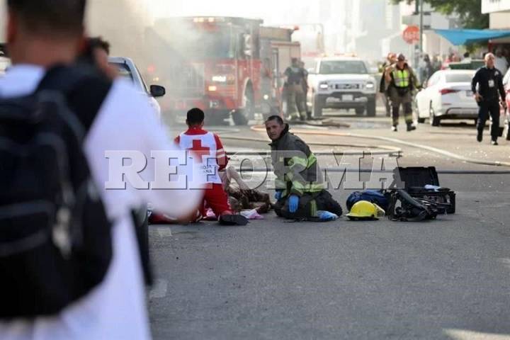 Reportan 22 muertos en incendio en tienda en Hermosillo