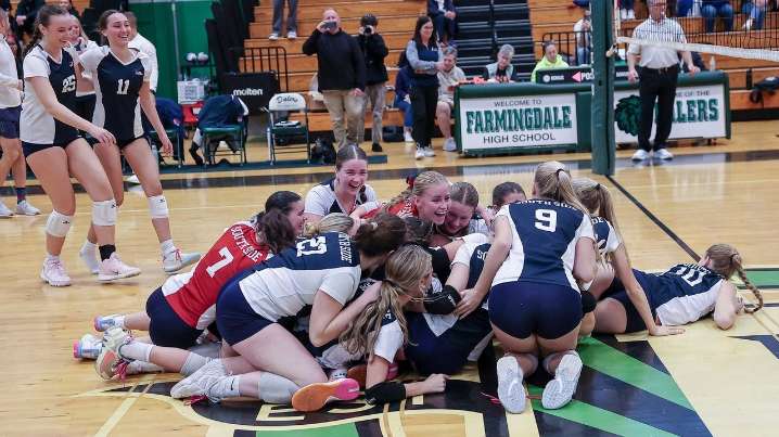 Maeve Britt helps South Side girls volleyball earn another county title