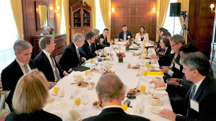 Javier Milei busca inversiones y apoyo a su plan económico en Nueva York