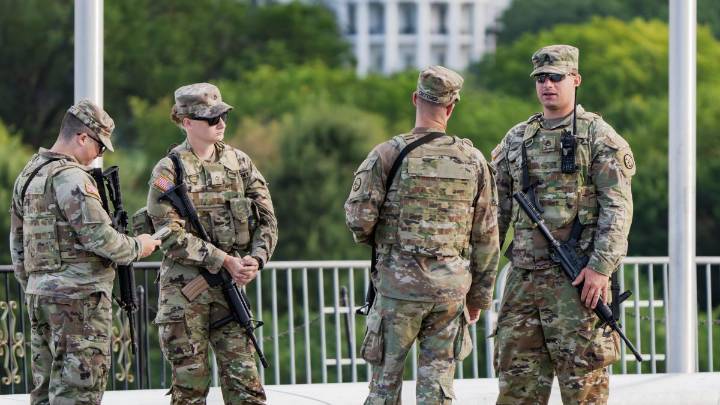 Dos soldados de la Guardia Nacional heridos de bala cerca de la Casa Blanca