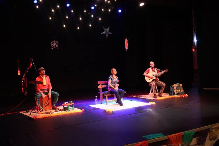 “LAGARTIJAS EN PATINES” CONQUISTA AL PÚBLICO CAMPECHANO