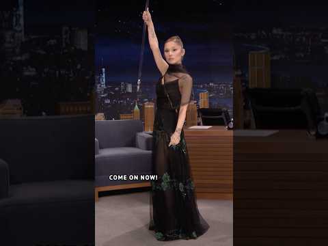 #ArianaGrande showcases the wand skills she learned as #Glinda! 🫧 #FallonTonight