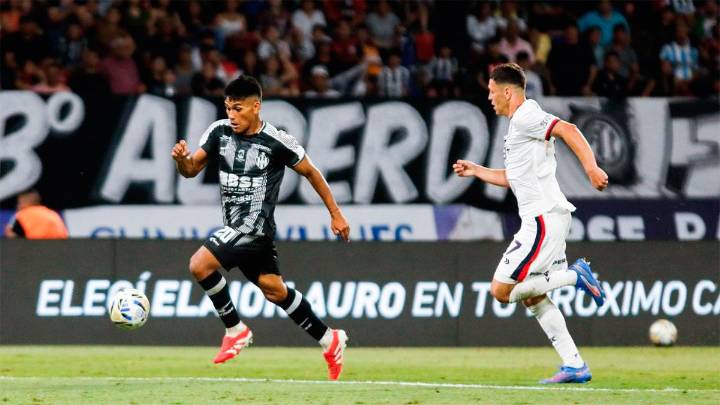 En vivo: Central Córdoba se equivocó y San Lorenzo se pone en ventaja en el Madre…