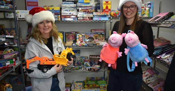 Community Care of West Niagara hamper program slots full