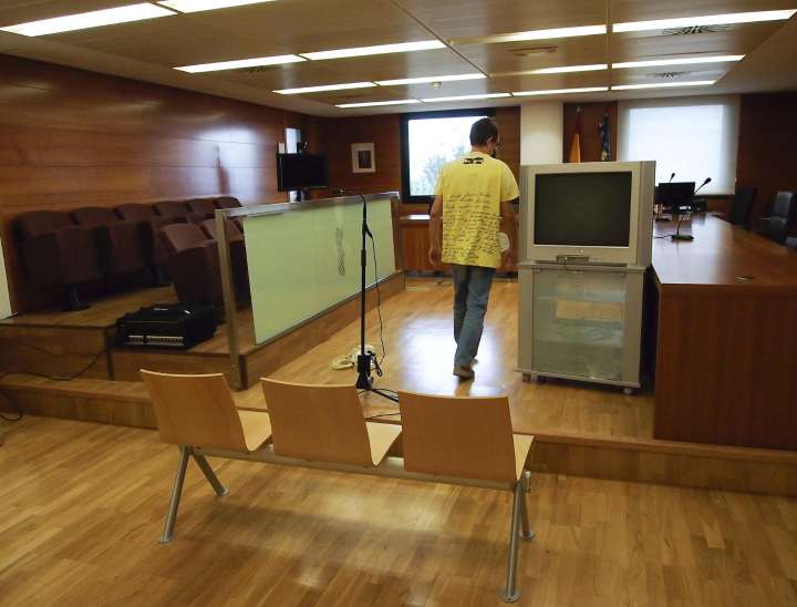 A juicio los acusados por presuntos abusos sexuales en una secta de Vistabella