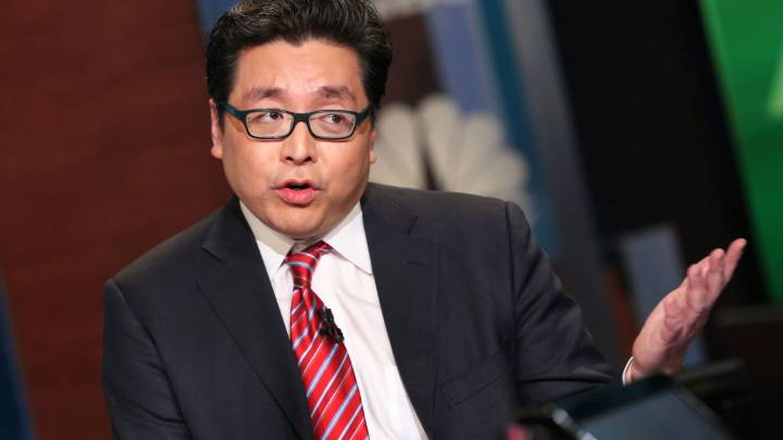 Fundstrat's Tom Lee says crypto is a 'leading indicator' for U.S. stock prices