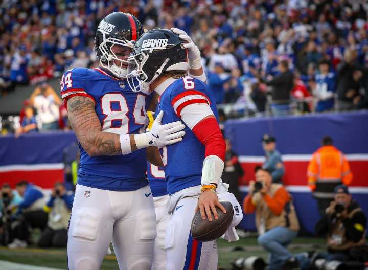 Where to watch Giants vs. Bears free live stream today (11/9/25) without Streameast