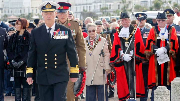All we know about the Remembrance Sunday ‘fake admiral’