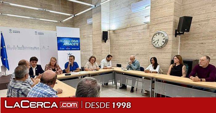 La FAVA ve "con buenos ojos" los 'cara a cara' del alcalde con los vecinos y vecinas pero "no ve la luz al final del túnel"