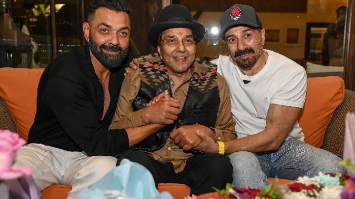 Dharmendra 'Stable, Under Observation’, Says Son Sunny Deol, Urges Against Spreading Rumours