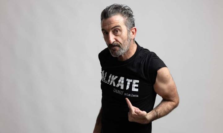 «Ya voy para sesenta años, pero todavía puedo sorprender en algún papel»