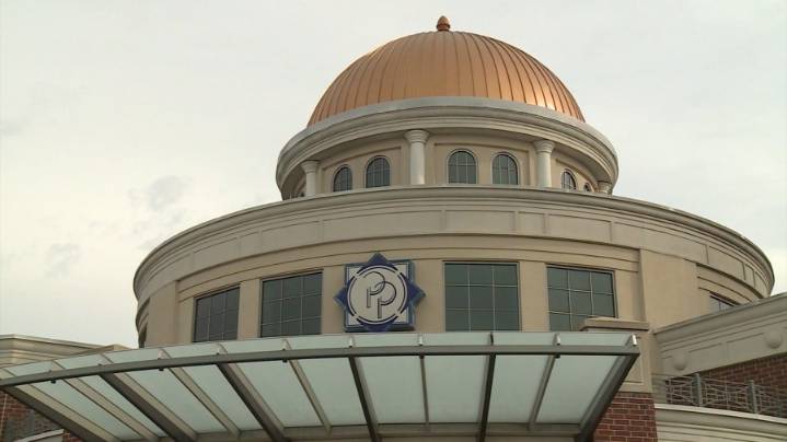 Parkway Place Mall unveils holiday event schedule