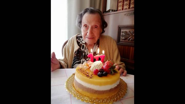 Muere la española más longeva a los 112 años, la catalana Angelina Torres