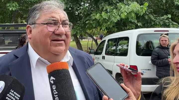 Ullum señaló a OSSE por problemas con el agua y dijeron que causa "un perjuicio importante"