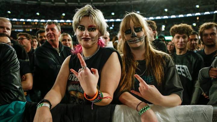 Melbourne review wrap: Metallica at Marvel Stadium; Affinity String Quartet at the Melbourne Recital Centre; TWICE at Marvel Stadium; Blanc de Blanc Encore at Spiegel Haus Melbourne; Joost Lijbaart an