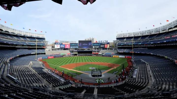 Yankees writer skeptical on MLB sources’ knowledge of potential $600 million spending spree for top SP, OF