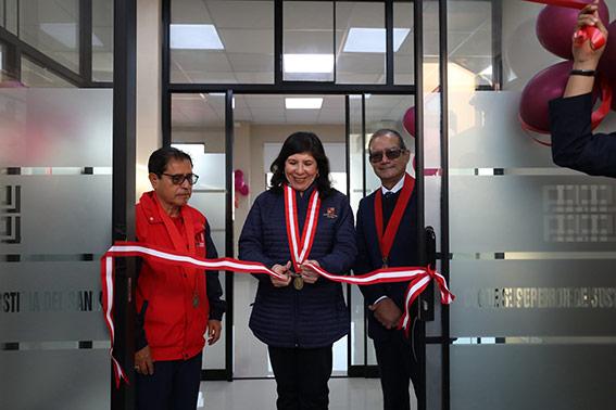 DESDE CHIMBOTE PRESIDENTA DE PODER JUDICIAL PIDE MÁS RECURSOS AL EJECUTIVO E INAUGURA JUZGADO DESDE CHIMBOTE PRESIDENTA DE PODER JUDICIAL PIDE MÁS RECURSOS AL EJECUTIVO E INAUGURA JUZGADO