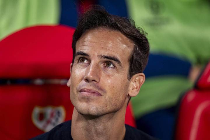 Inigo Perez interview: The ideas and ambition behind Rayo Vallecano's impressive coach