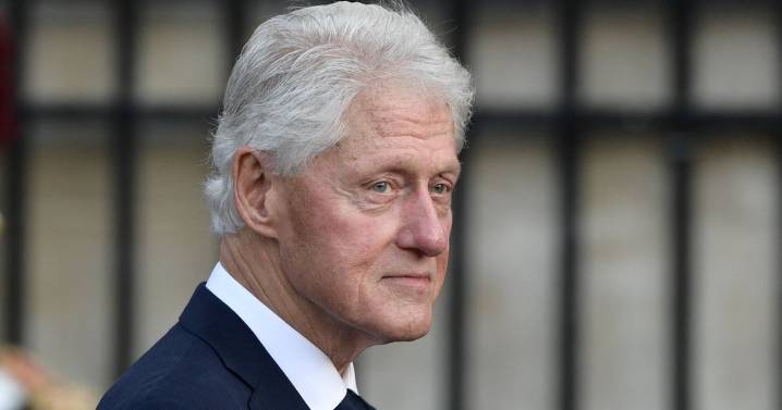 Trump ordena al Departamento de Justicia de EE.UU. investigar los vínculos de Bill Clinton con Jeffrey Epstein