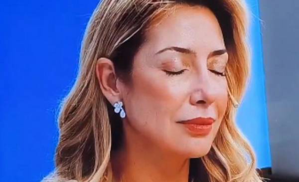 Fabiola Yáñez la pasó mal en la mesaza de Mirtha