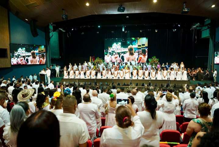 Concejo conmemoró los 214 años de Independencia de Cartagena con sesión solemne y entrega de condecoraciones