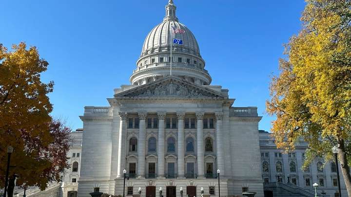 Wisconsin judge puts on hold ruling that required citizenship check of voters