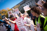 After a month of the shutdown, federal workers face mounting bills, car repossessions