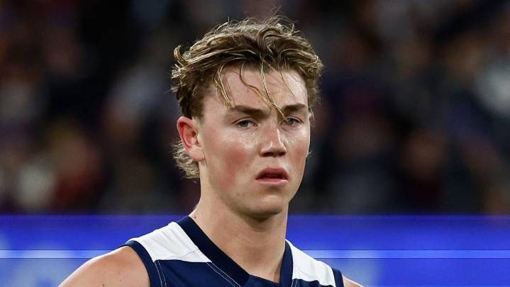 Rape charges against Geelong midfielder Tanner Bruhn sensationally dropped