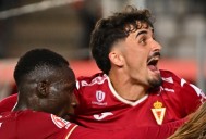 Deportes | Efesé y Murcia, antes del derbi, juntos por primera vez en zona de promoción de ascenso