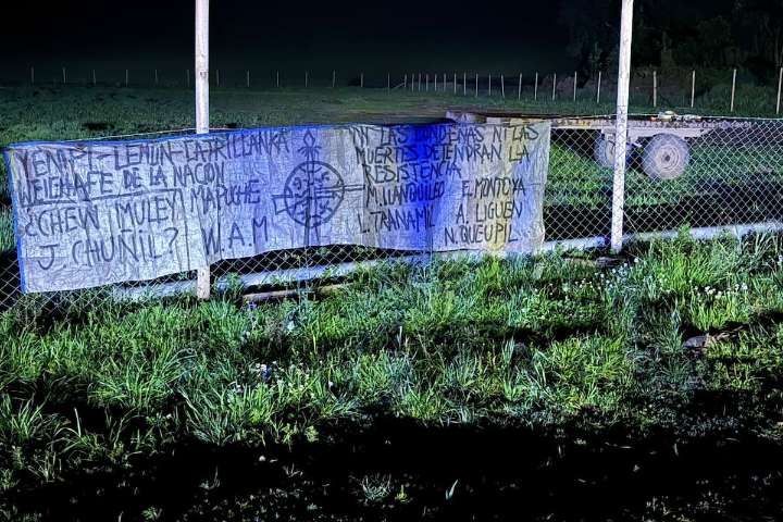 Grupo Weichán Auka Mapu se adjudica ataque incendiario en La Araucanía: quemaron vivienda y bodega en General López