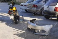 Motociclista sufre posible fractura tras choque en la avenida López Portillo de Campeche