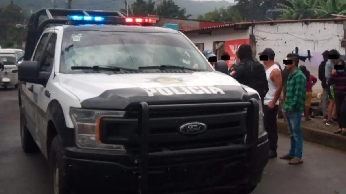 Tres heridos tras riña entre vecinos de la colonia Adalberto Díaz Jácome de Fortín