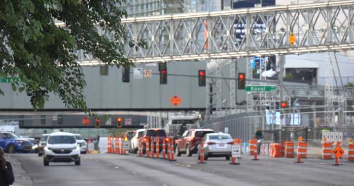 Here's a look at what roads are closed and when for the Las Vegas Grand Prix