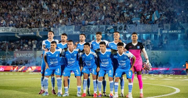 Estudiantes de Río Cuarto empató con Deportivo Madryn y ascendió a la primera división