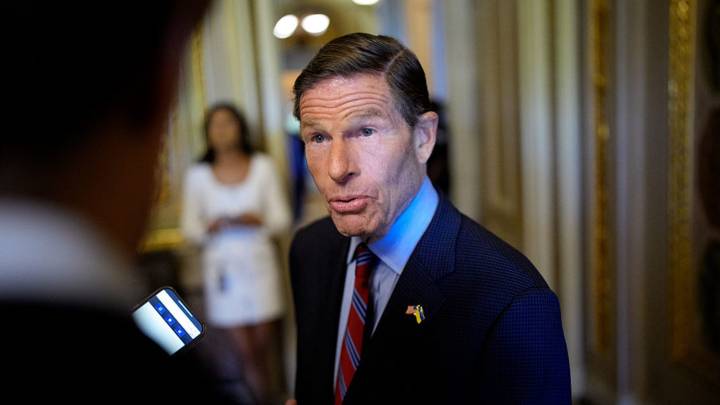 Democratic senators blame White House, AI data centers for rising electricity prices