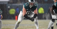 Lane Johnson injury: Eagles right tackle limps off field