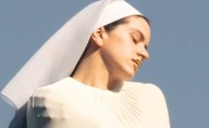 Rosalía explora la mística femenina en Lux, su nuevo álbum