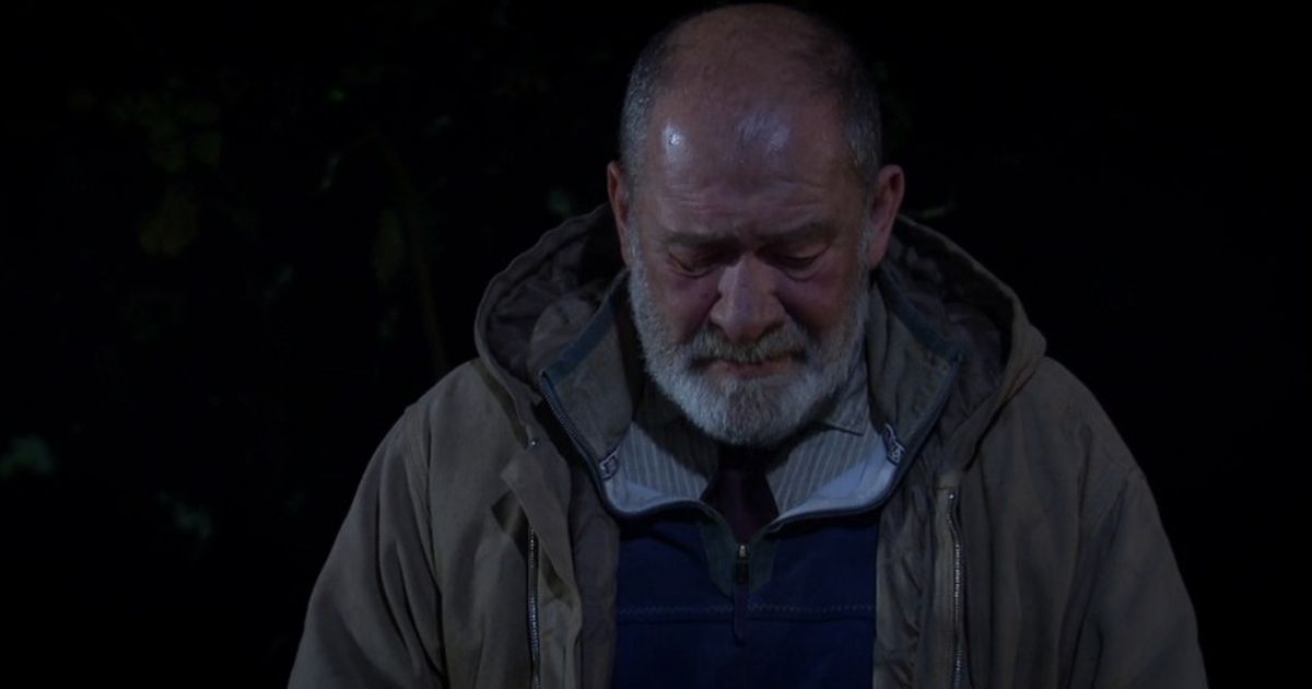 Emmerdale fans rumble who saves Bear in major graveside clue