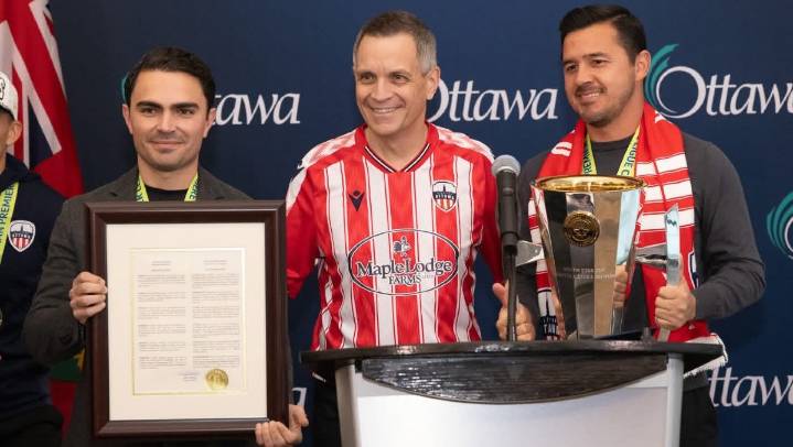 Mexicanos se consolidan en el futbol de Canadá