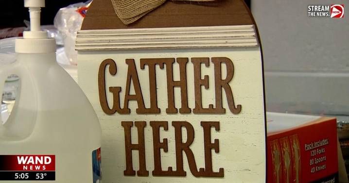 Decatur nonprofit hosts Thanksgiving dinner for those in need