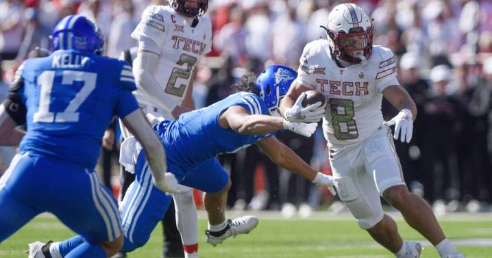 No. 9 Texas Tech routs previously-undefeated No. 8 BYU 29
