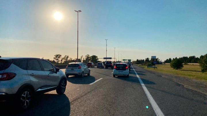Colapso en ruta 2 y ruta 11 por el cierre del fin de semana largo