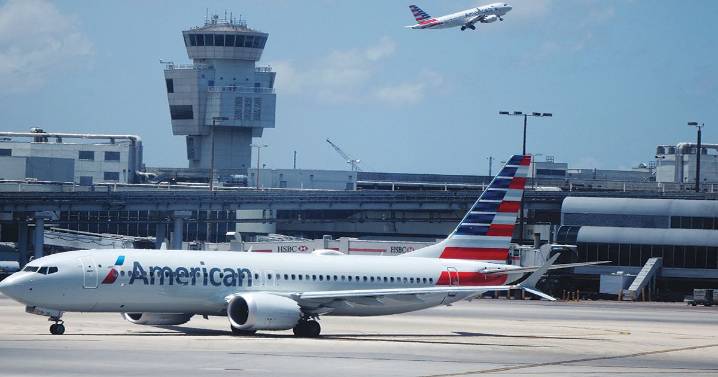 FAA pone fin a reducciones de vuelos y anuncia retorno a la normalidad en espacio aéreo de EEUU