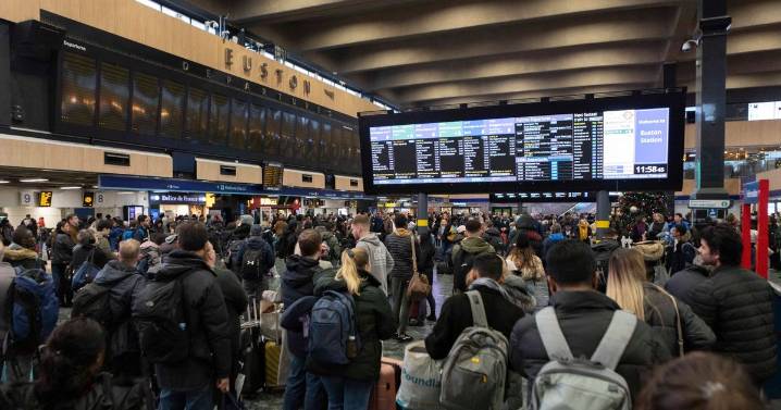 Euston station LIVE: Travel chaos as broken down trains cause 'biblical scenes'