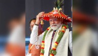 PM Modi Embraces ‘Mor Mukut’ Moment; Captivates Chhattisgarh’s 25th Anniversary