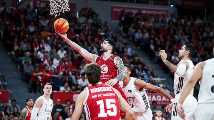 Un Santi Yusta de récord no basta ante el poder del Real Madrid