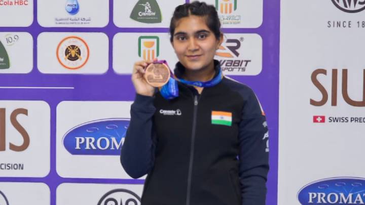 Shooting World Championships: Esha Singh banishes forgettable 10m mistake to clinch historic 25m bronze, channeling Cairo’s happy memories